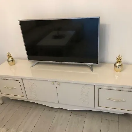 Апартаменти Studio Holiday 4u Брашов